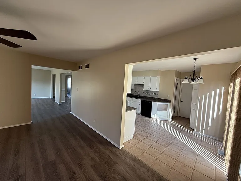 1431 Brookwood Cir — Photo 6