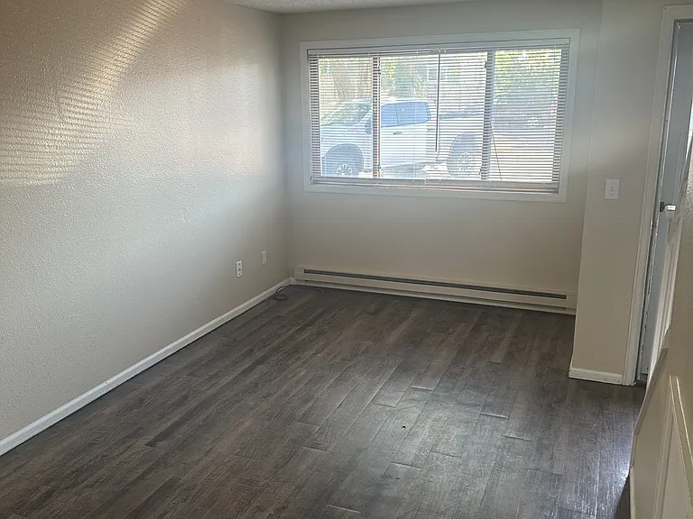 4885 Basswood Dr #4885 — Photo 16