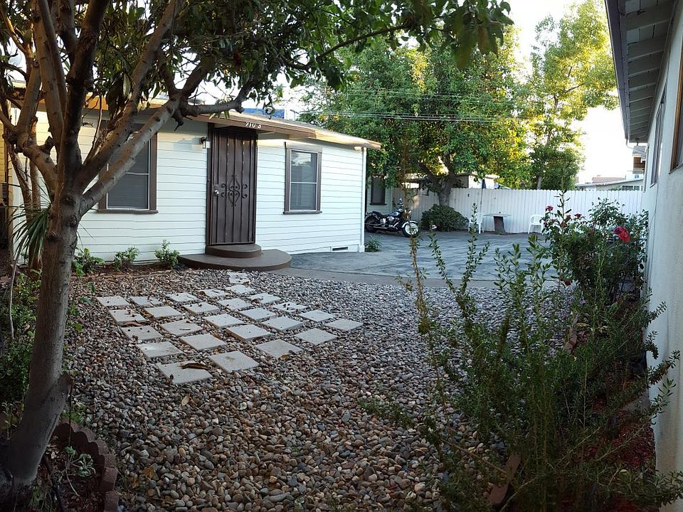 1st image of 910 E Elk Ave #B