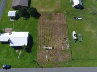 516 Overton Ave, Pt Bolivar, TX 77650