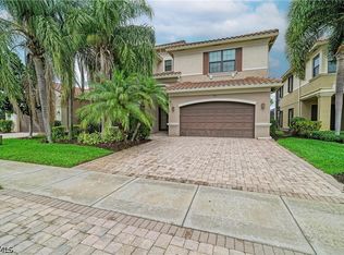 3701 Pleasant Springs Dr, Naples, FL 34119
