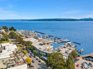 121 Lakeside Ave APT 204, Seattle, WA 98122