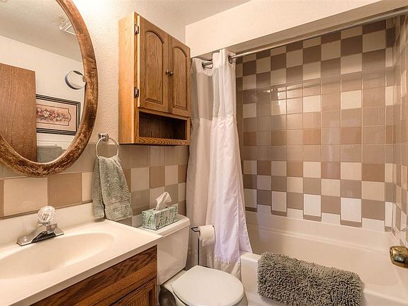 5th image of 7608 E South Riverway Ave