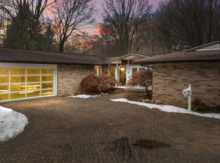 9360 Dexter Chelsea Rd, Dexter, MI 48130