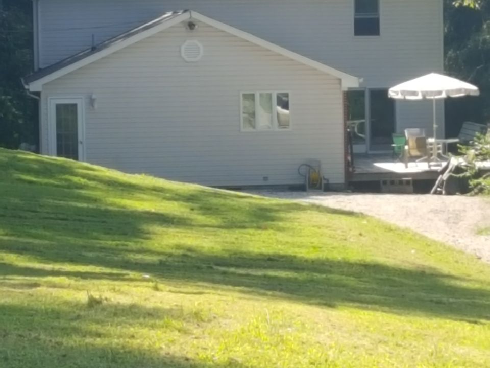1st image of 150 Jeniel Dr