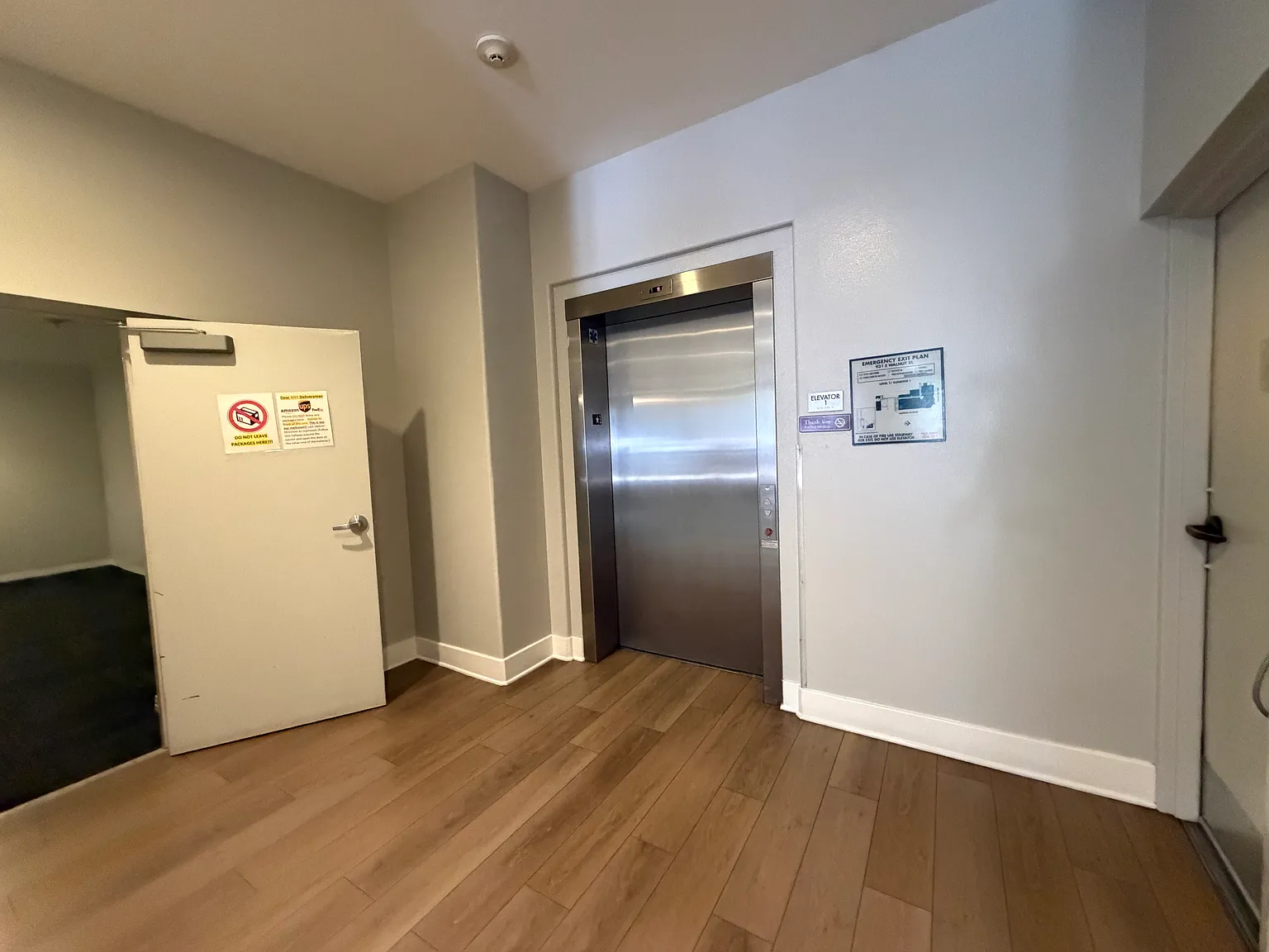 1 bed, 1103 sqft, $2,900 — Photo 4