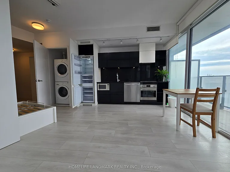 125 Peter St #2205 — Photo 8