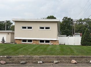 1109 S Westlawn Ave, Champaign, IL 61821