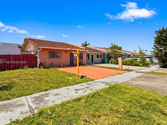 2nd image of 8800 NW 118th St