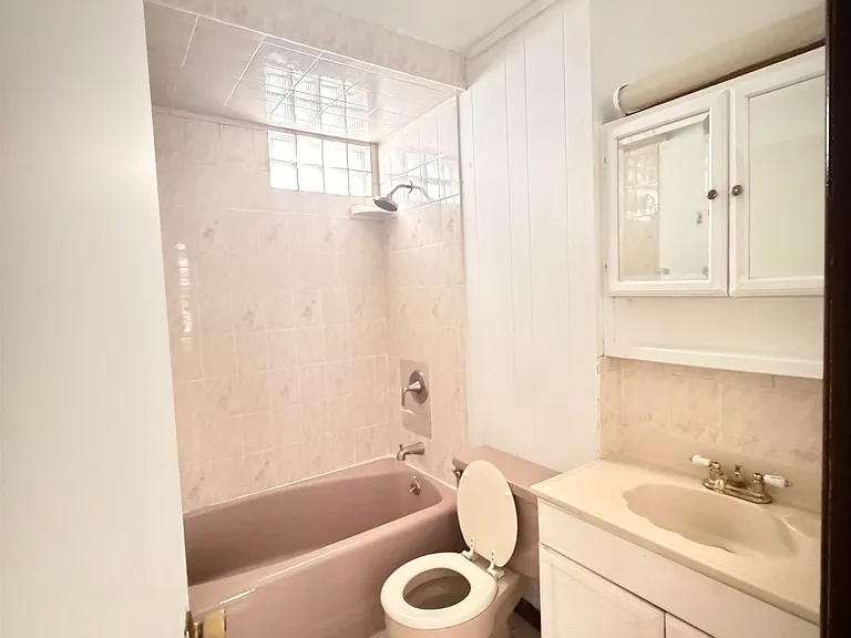 167 Garfield Ave #2 — Photo 7