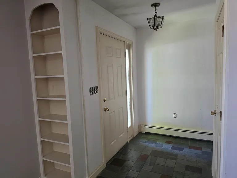 51 Eastern Ave — Photo 19