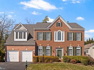 7762 Camp David Dr, Springfield, VA 22153