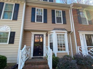 6702 Queen Annes Dr, Raleigh, NC 27613