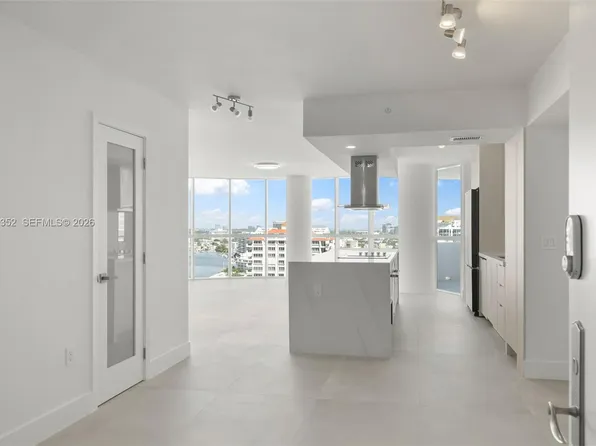 6301 Collins Ave APT 2307, Miami Beach, FL 33141