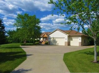 3755 89th St E, Inver Grove Heights, MN 55076