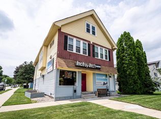 2191 S 60th St, West Allis, WI 53219