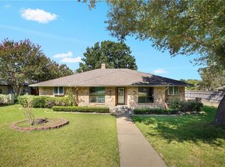 1509 Carriage Ln, Garland, TX 75043