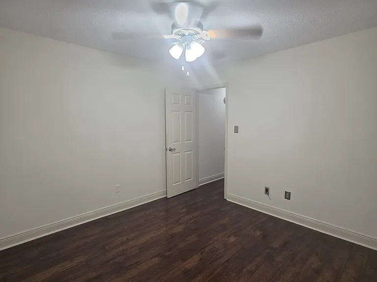 4780 Pontchartrain Dr #117 — Photo 8