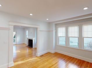 262 Lake Ave FLOOR 1, Newton Highlands, MA 02461