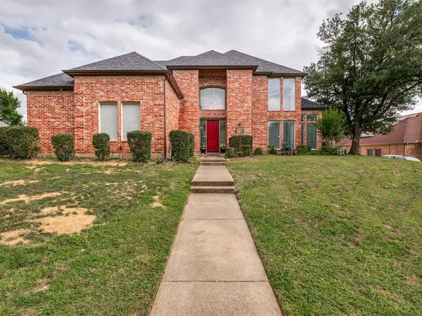 1516 Registry Dr, Desoto, TX 75115