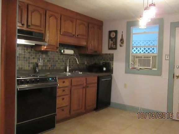 4th image of 205 N Mobley St