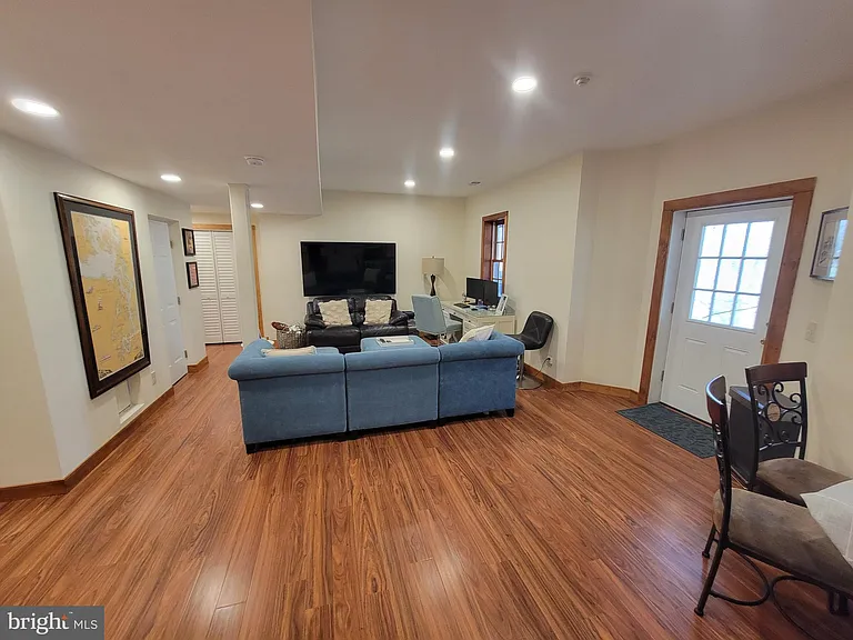 14 Barberry Ln — Photo 28