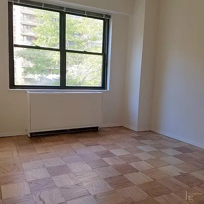 Rented by Hecht Group | media 26