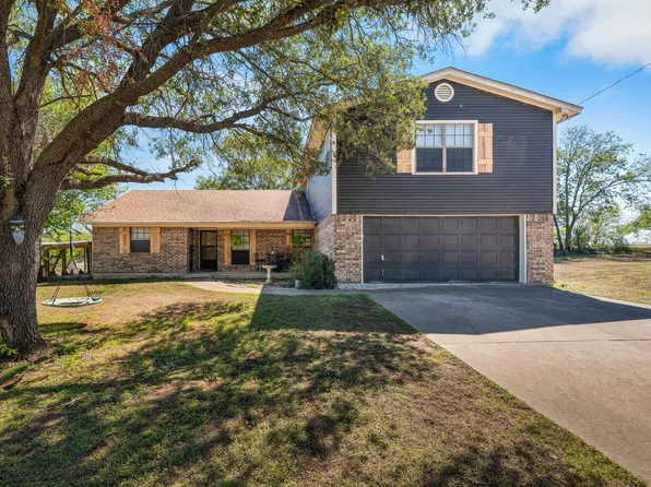 267 Ish St, China Spring, TX 76633