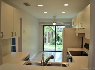 1429 N Gabriel St, Hollywood, FL 33020