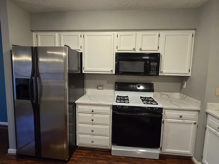 115 Westbrooke Ln — Photo 5