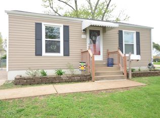 9322 Bataan Dr, Saint Louis, MO