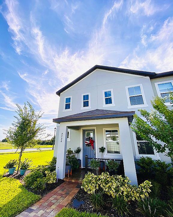 1st image of 9736 Amber Chestnut Way