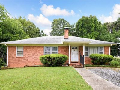 2813 Roland Rd, Greensboro, NC, 27407