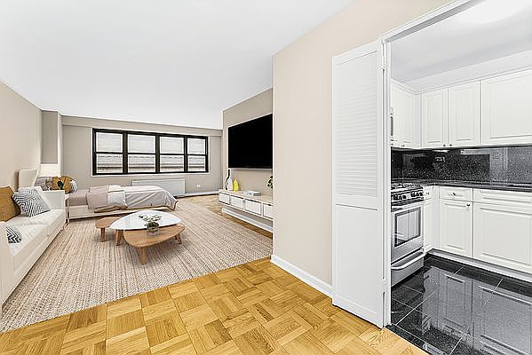 1st image of 160 E 88th St APT 6h