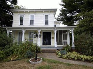 903 S College Ave, Aledo, IL 61231