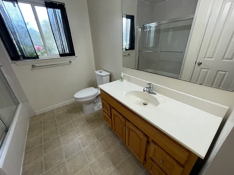 2435 Saint Mark Ave — Photo 11