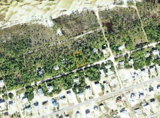 865 E Pine Ave, Eastpoint, FL 32328