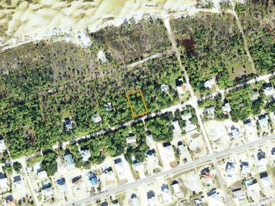865 E Pine Ave, Eastpoint, FL, 32328
