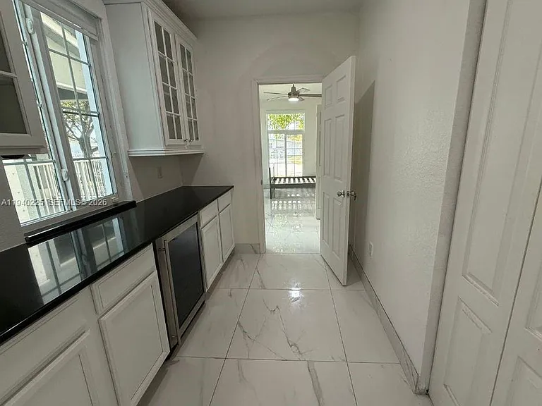 27037 SW 142nd Ave #0 — Photo 3