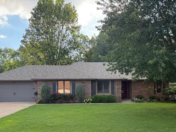 711 S Hampton Ave, Republic, MO 65738