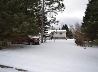 46 Springdale Rd, Tofte, MN 55615