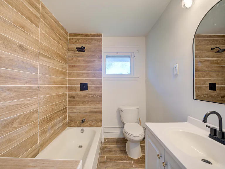 3241 E 116th St #1 — Photo 21