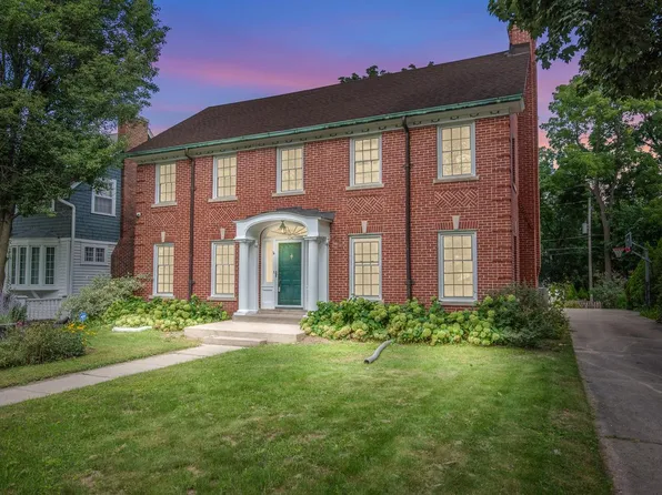 534 North 68th STREET, Wauwatosa, WI 53213