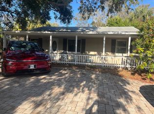 4002 S Shamrock Rd, Tampa, FL 33611