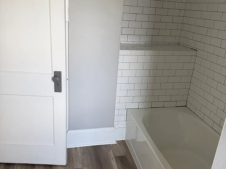 538 York St — Photo 14