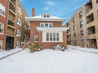 935 Forest Ave #1, Evanston, IL 60202