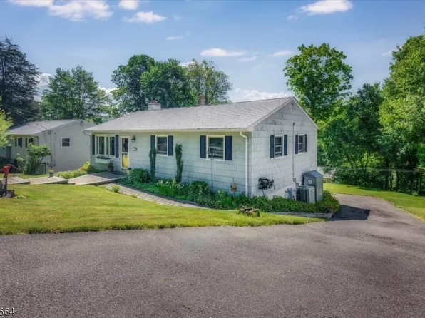 24 Mountain Heights Dr, Byram Twp., NJ 07871