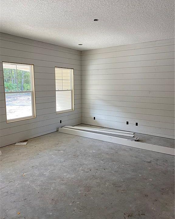 2nd image of 193 Greencove Dr