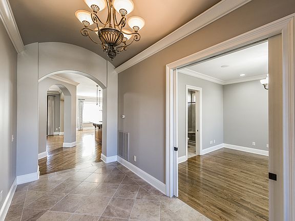 5th image of 1234 Potter Ln