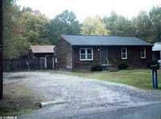 3619 Gilbert St, Hopewell, VA 23860